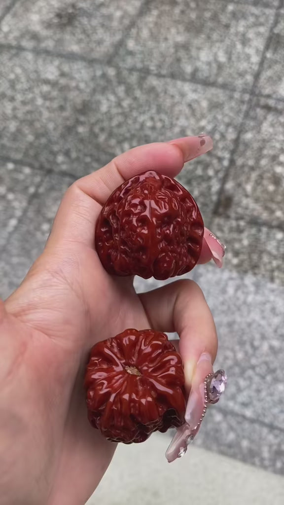Chinese Wenwan walnuts