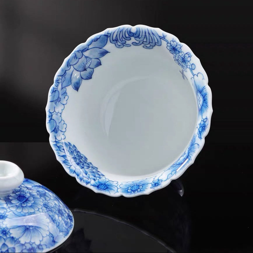 Sunflower-rim edge detail of SONGKILN fully hand-painted blue and white porcelain gaiwan, elegant oriental tea ceremony ware
